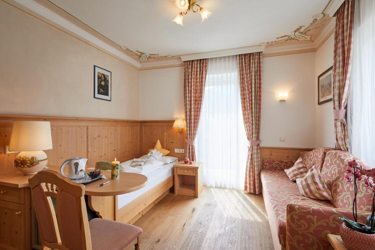 Dolomites Wellness Hotel Savoy Ла Вилла Экстерьер фото